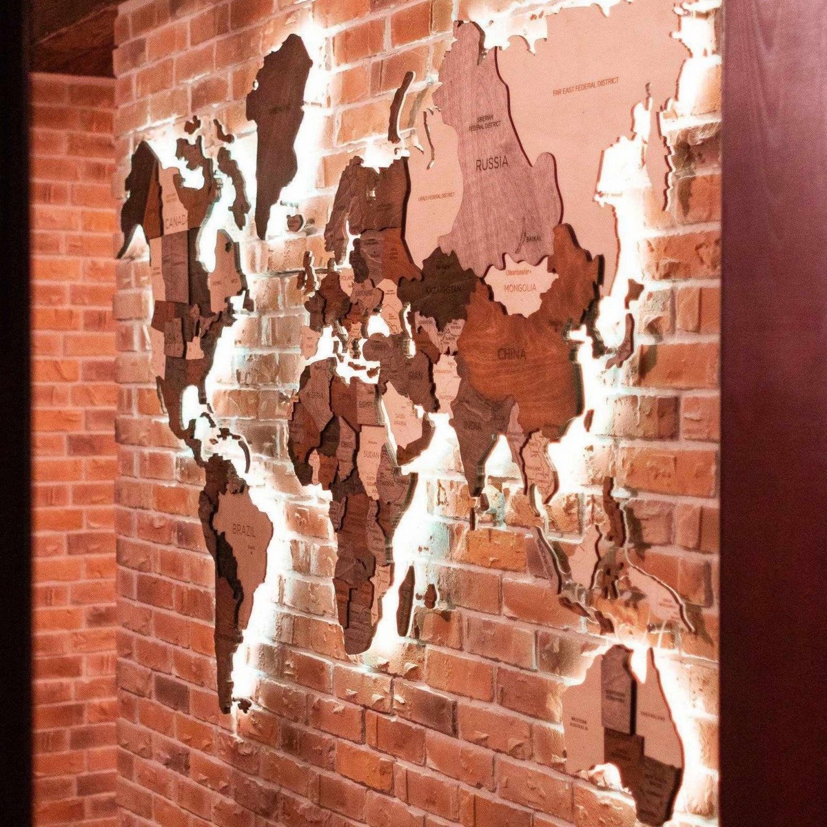 led ışıklı ahşap dünya haritası duvar sanatı