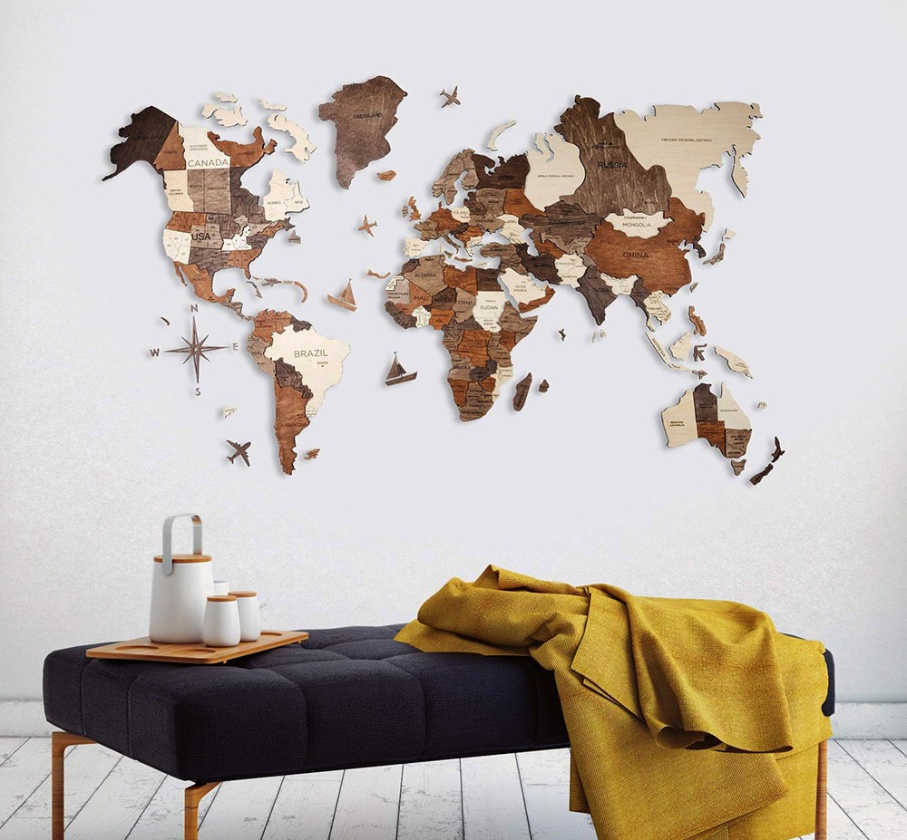 Duvar ahşap dünya haritası üzerinde 3 boyutlu resimler